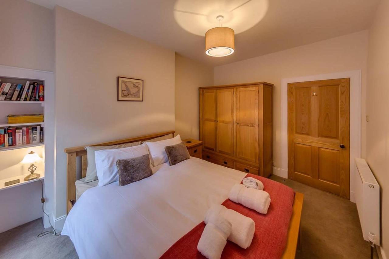 Joivy Stylish Apt In Trendy New Town Location إدنبرة المظهر الخارجي الصورة