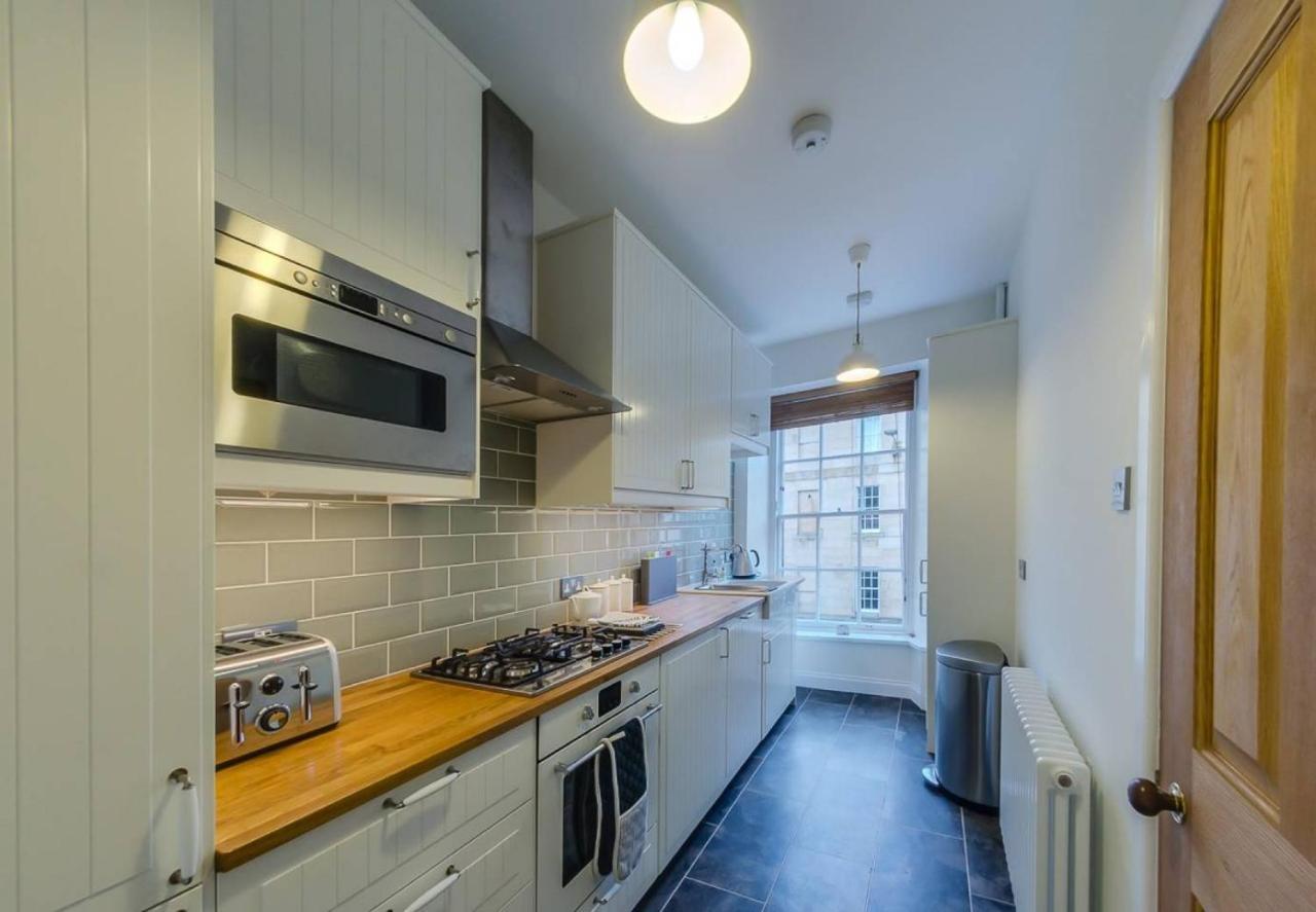 Joivy Stylish Apt In Trendy New Town Location إدنبرة المظهر الخارجي الصورة