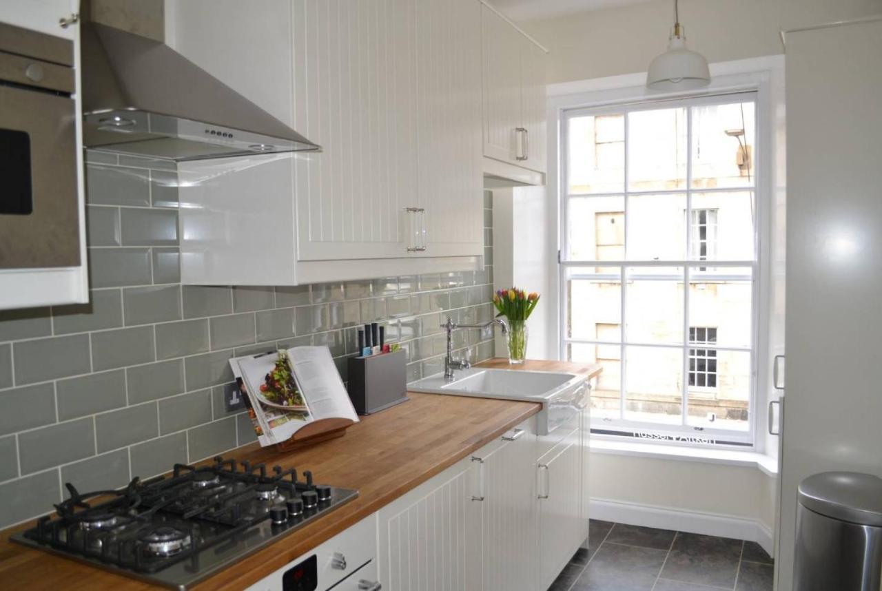 Joivy Stylish Apt In Trendy New Town Location إدنبرة المظهر الخارجي الصورة